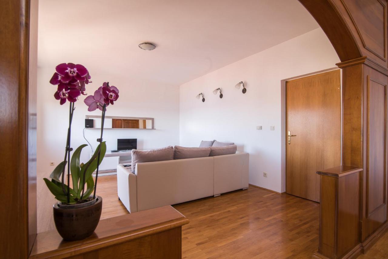 Apartman Josipa تروغير المظهر الخارجي الصورة